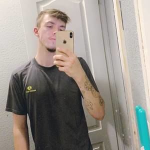 Meet your Posher, Cameron